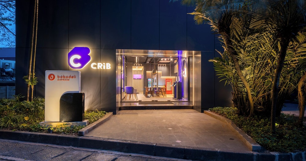 CRiB by Bobobox, Kuningan, Jakarta