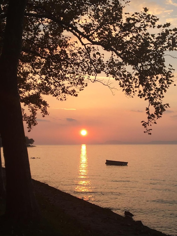 B11 Balatonföldvár