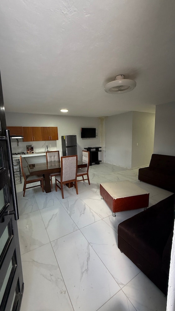 Residencia Gran Coyula Orange 512B