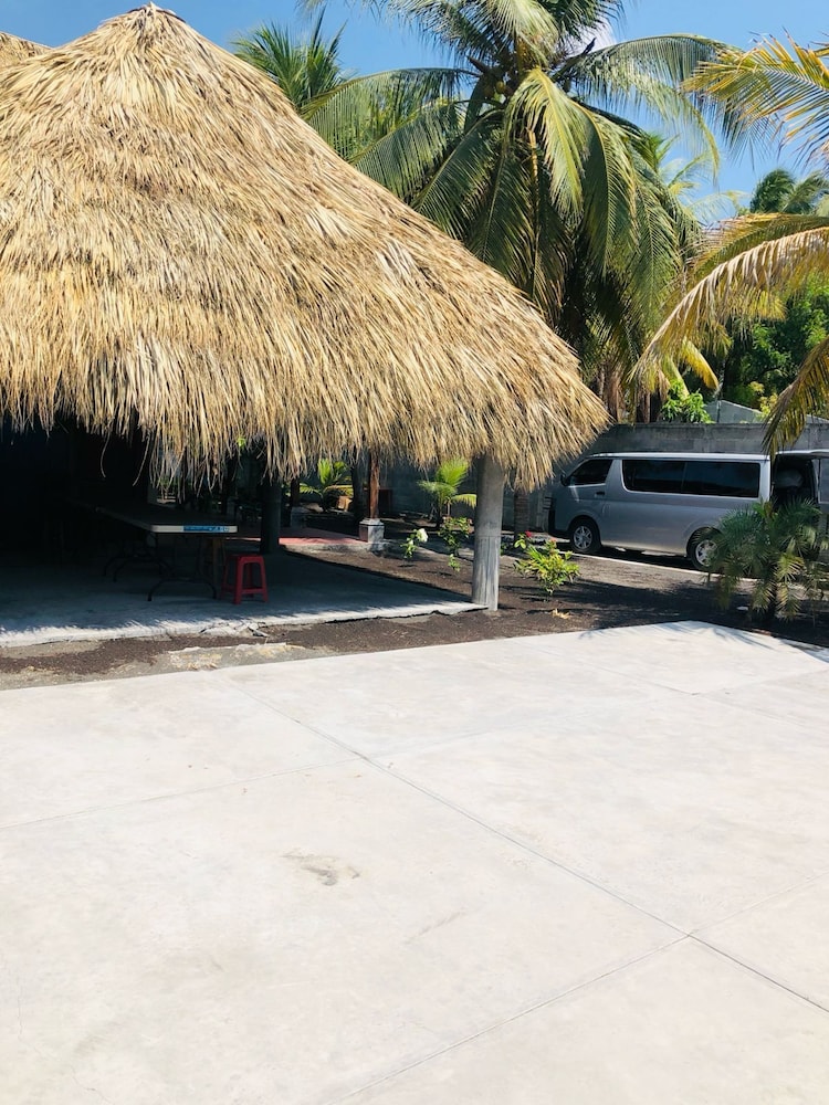 Birds House, Puerto San Jose