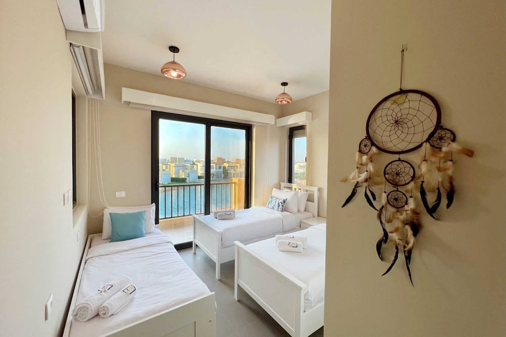Xuru Stays I Eclectic 2 BDR Twin House @ Tawila El Gouna
