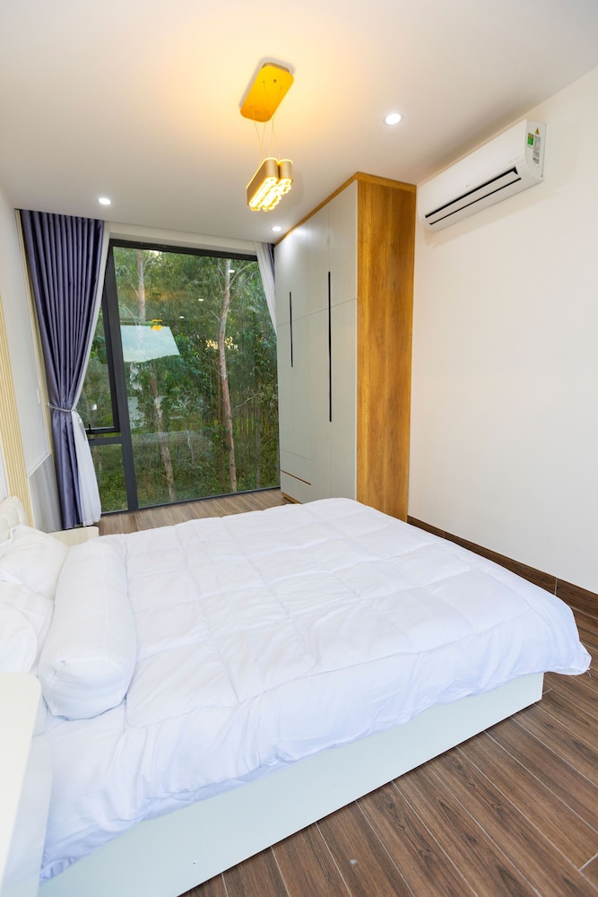 TKH Resort