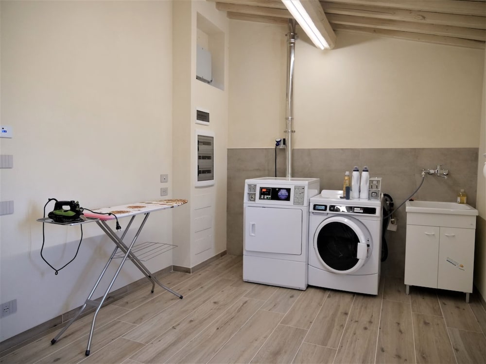 Modern Apartment in Agliana With Shared Garden view 4
