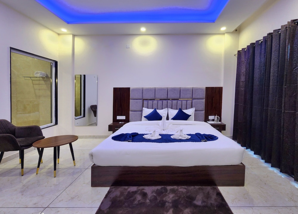 Raina's BnB