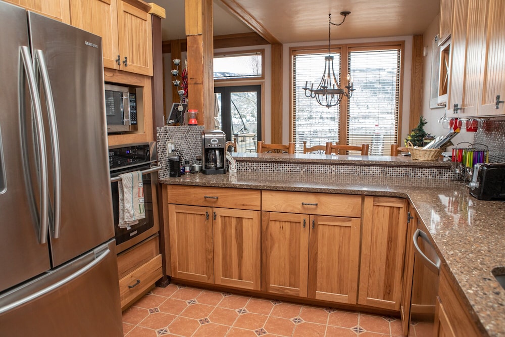 16 Chambertin Townhomes 2 Bedroom Townhouse by RedAwning