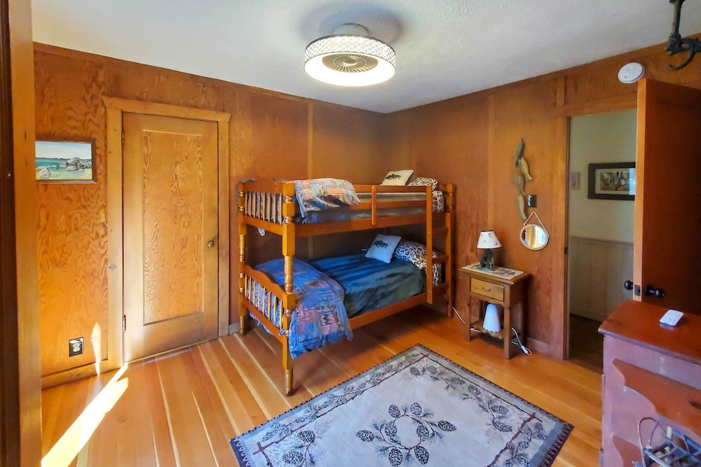 Kings Beach Lodge w/ Hot Tub Lake Tahoe Views! - Property Image 29