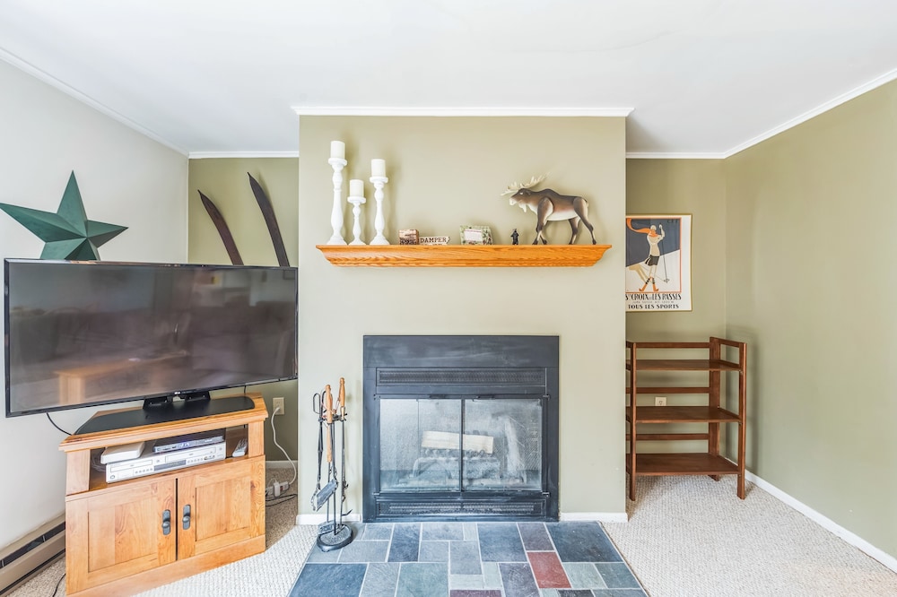 Arena 2 Bedroom Townhouse by The Summit at Gore Mountain