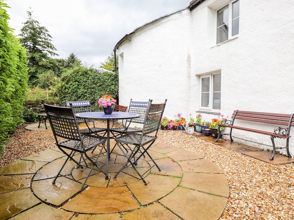 Jacky Garth Cottage