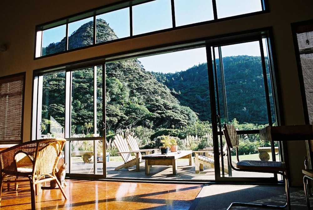 Piha Beachstay - Hostel