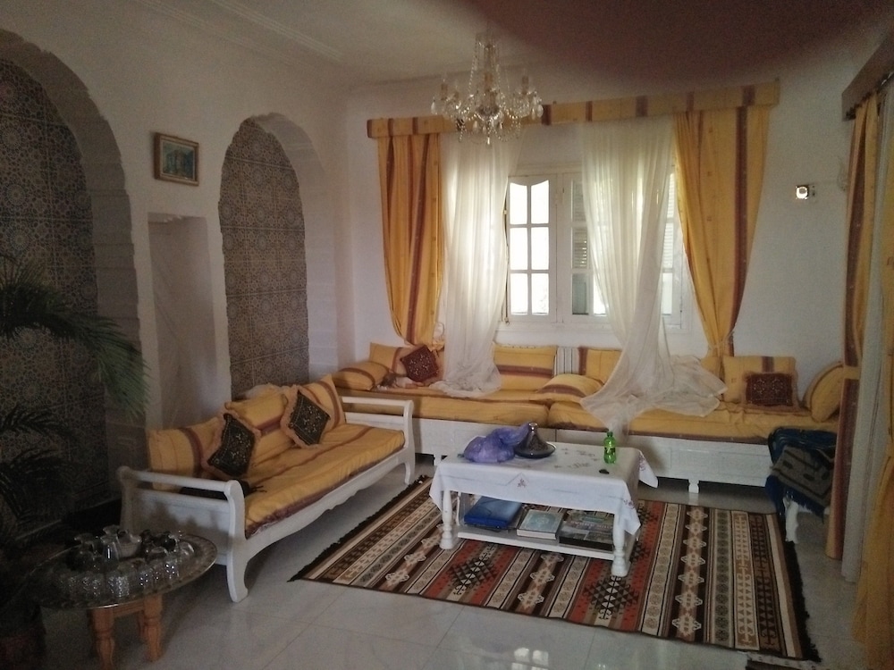 lounge