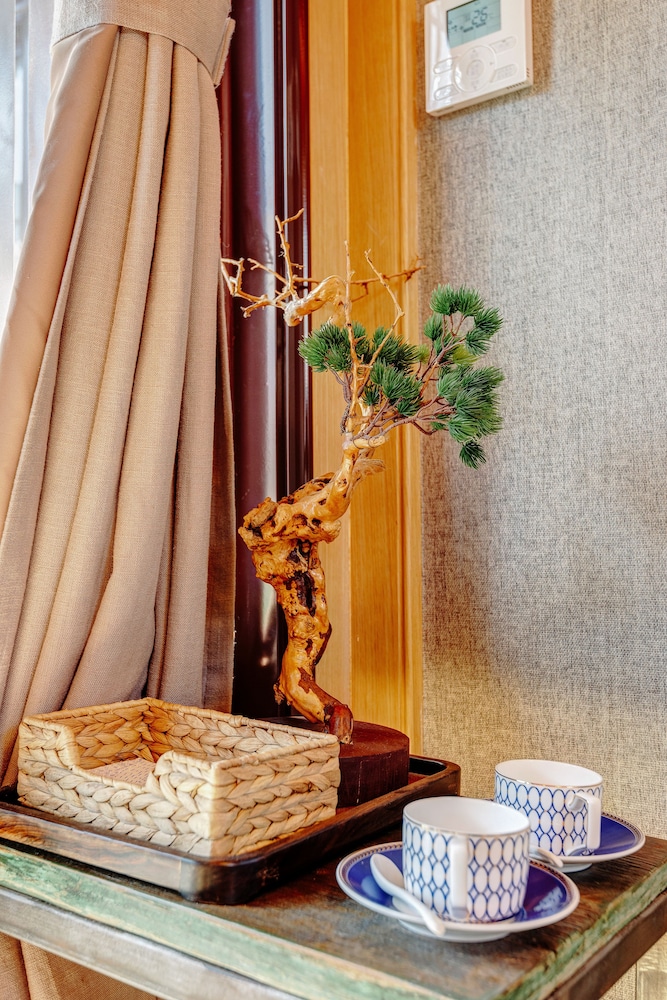 Isvara Flowing Ocean Guesthouse