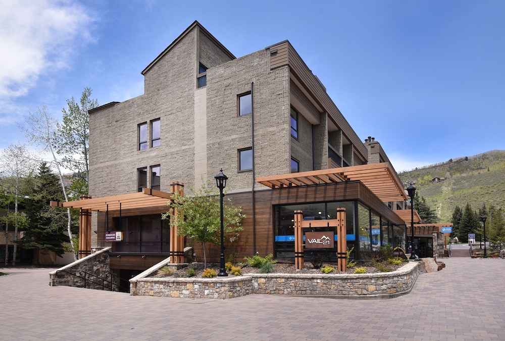 Vail 21 #304 1 Bedroom Condo by RedAwning view 4