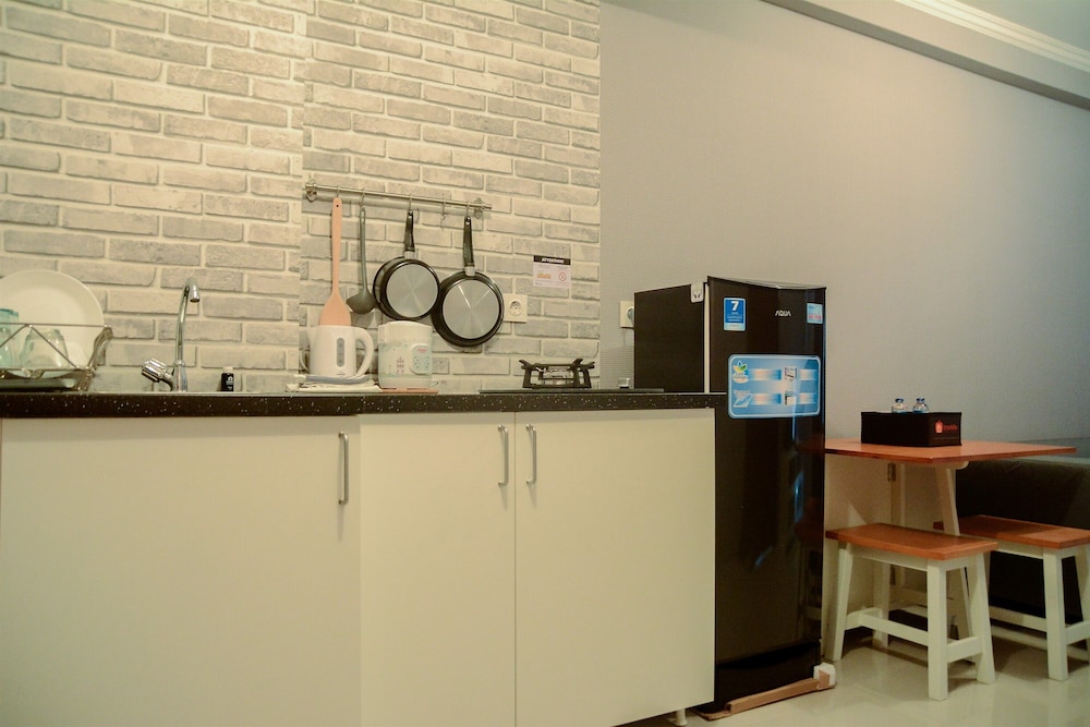 Good Deal 1Br Apartment Signature Park Grande Mt Haryono view 5