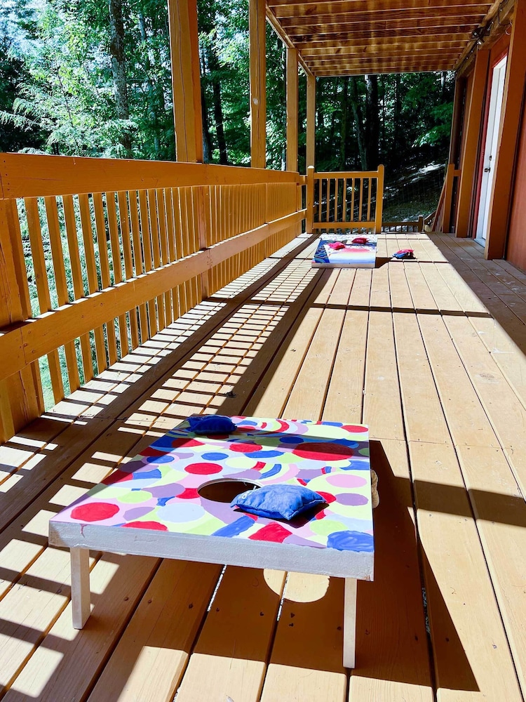 Lovely Log Cabin + Bunkhouse w/ Views & Yard! view 3
