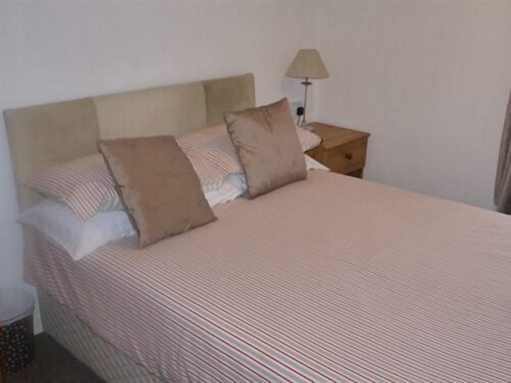 Hazelgrove Guest House
