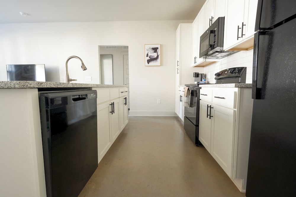 Landing Furnished Apartments - Northwest Charlotte