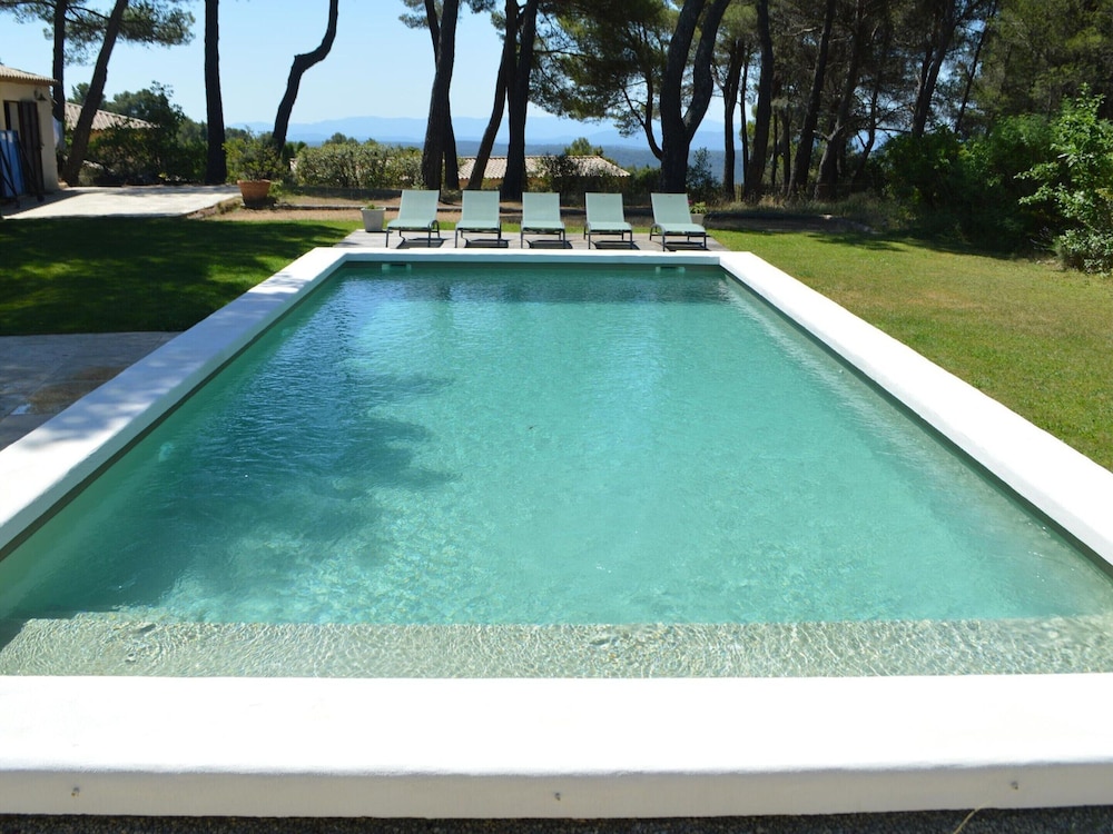 Holiday Home in Tourtour With Private Pool view 3