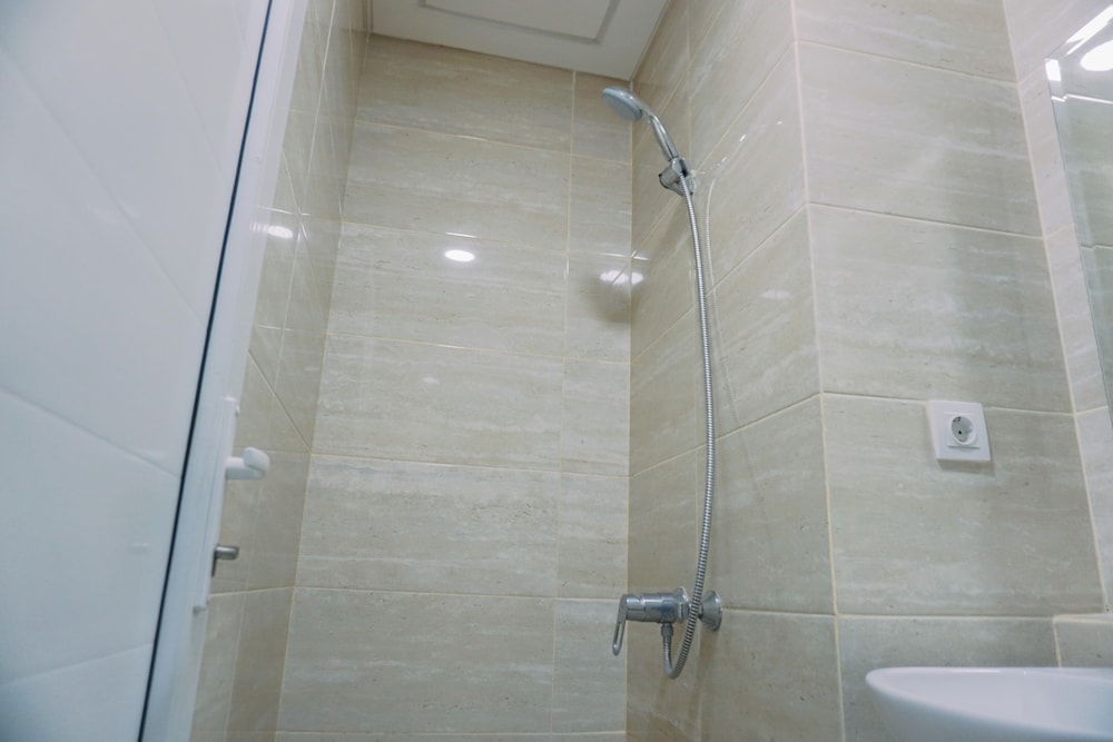Minimalist and Comfy 1BR Springwood Residence Tangerang Apartment