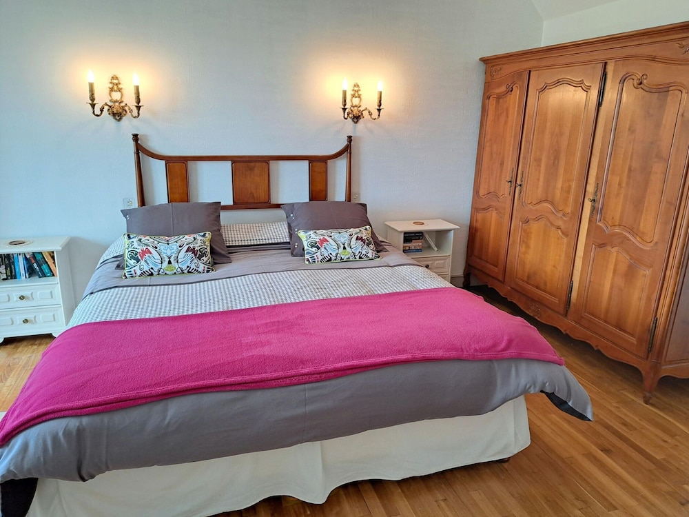 Semi-detached House, Plouguerneau view 3