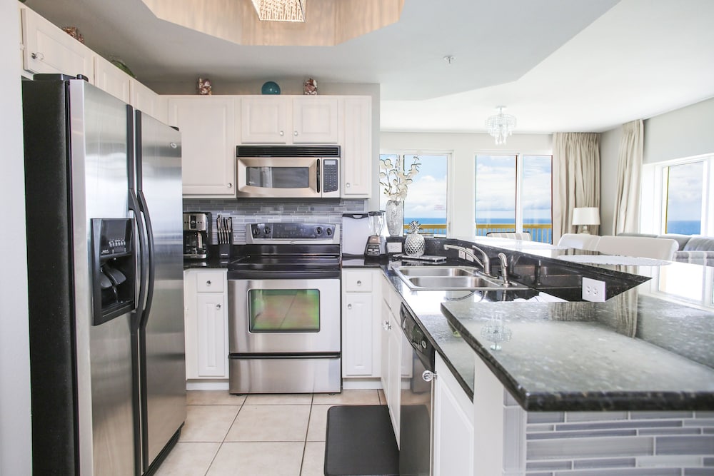 Calypso Beach Resort by Panhandle Getaways