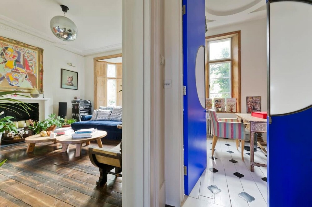 Stylish 5 Bed House in St John s Wood Maida Vale