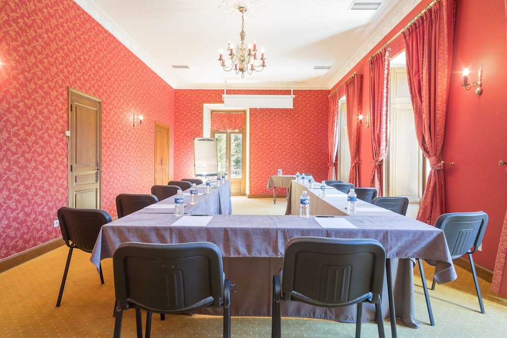 meeting & event spaces