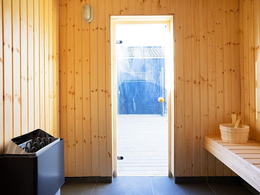 22 Person Holiday Home in Jerup view 4