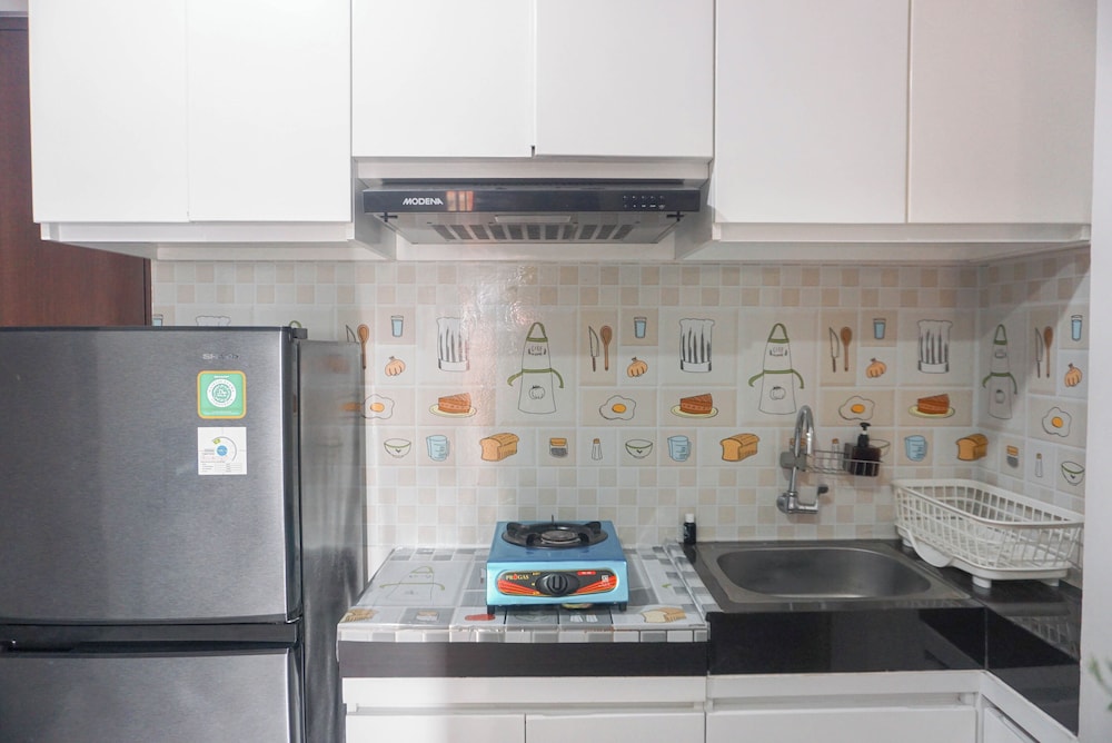 Good And Comfy 2Br Apartment At Transpark Juanda Bekasi Timur