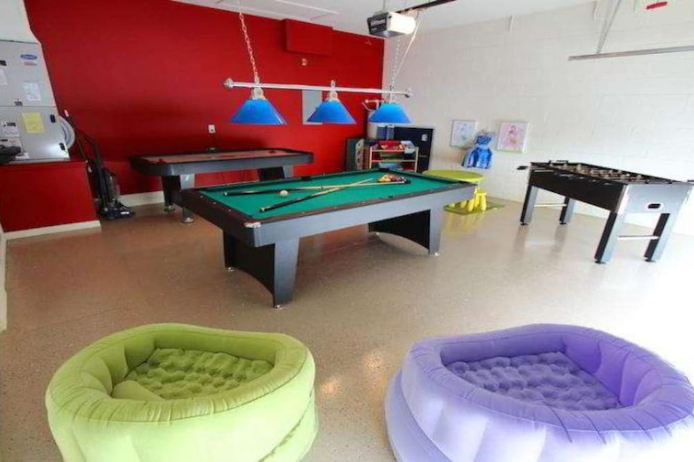 4bdr w Pool Near Disney