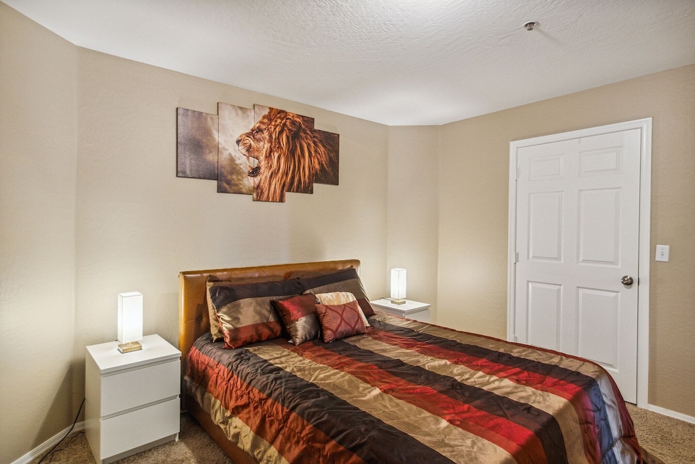 Cozy Chandler Condo 1 Bedroom Condo by Redawning view 3
