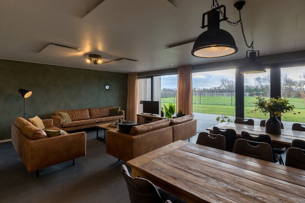 Holiday Home in Schorre Near Beach & Dunes