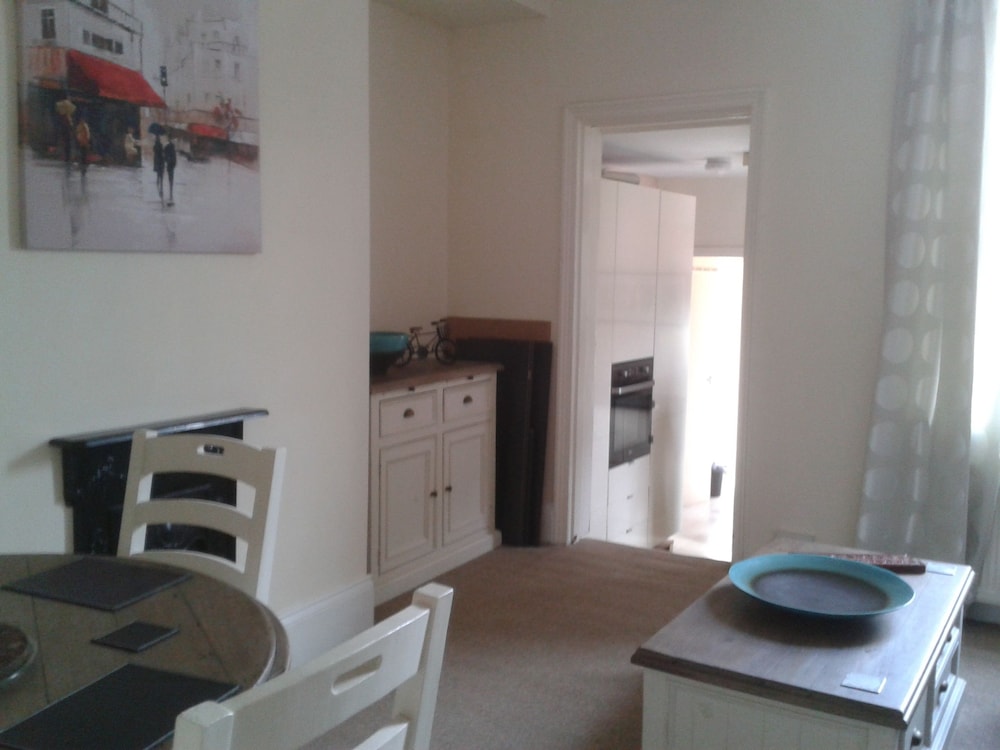 Gateshead Vacations - Park View - Property Image 3