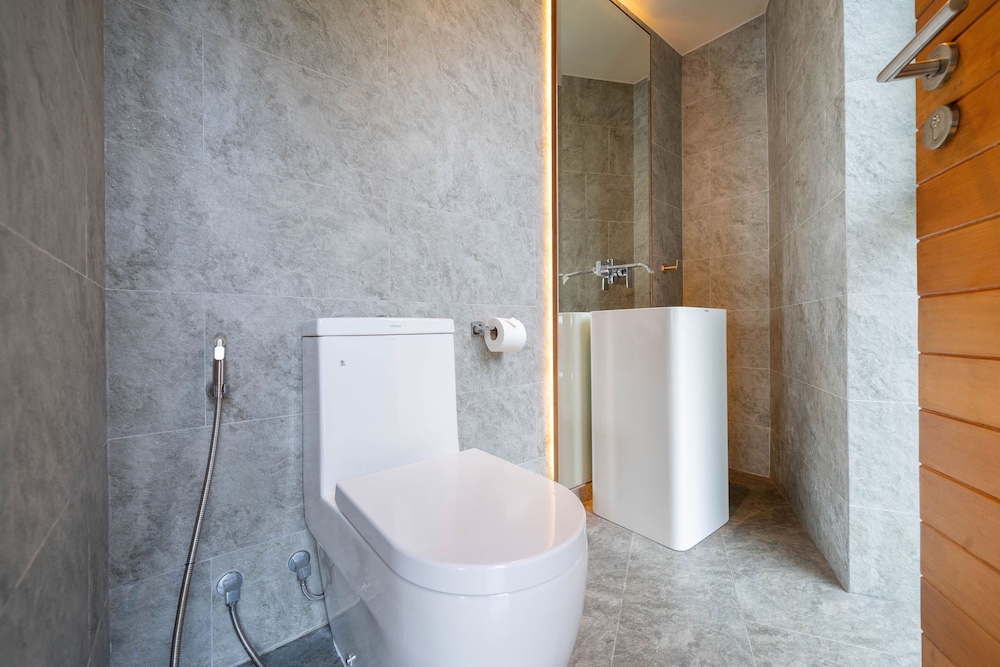 Luxury 2BR Apartment in Bluepoint 82