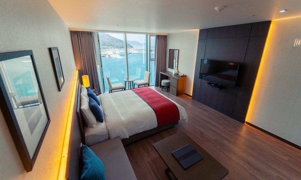 Venezia Hotel and Suite 7