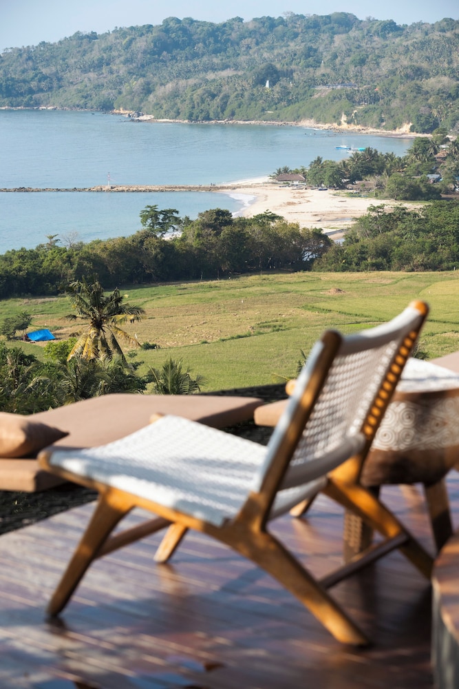 Ketanu Bamboo Lodge Sumba