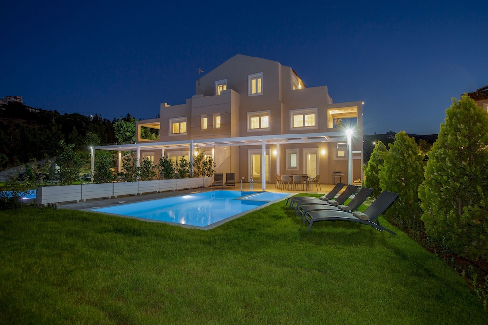 Blue Hills Villas by Estia Red 2