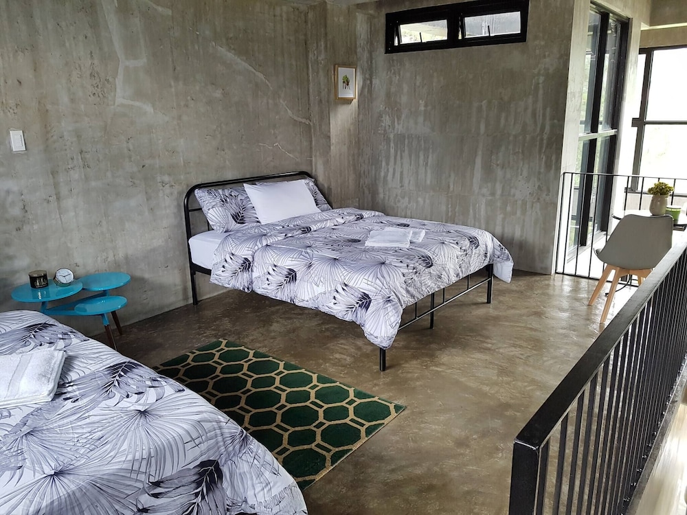 Baguio Hillhouse, Ask About Free Stay for Kids