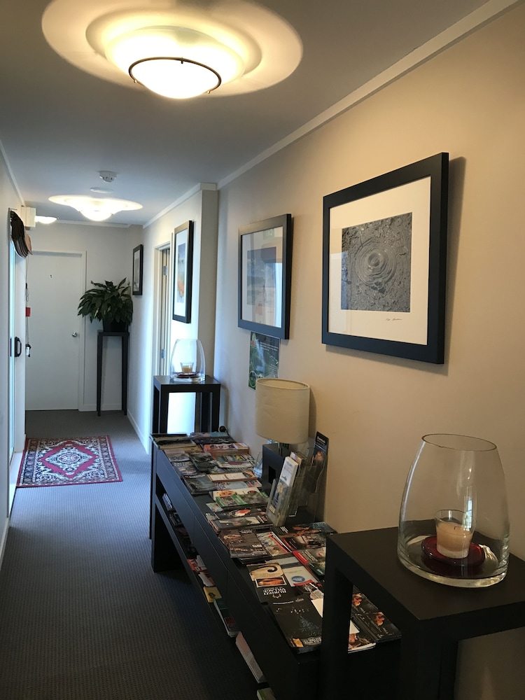 Lake Lodge B&B Rotorua - Adults Only view 2