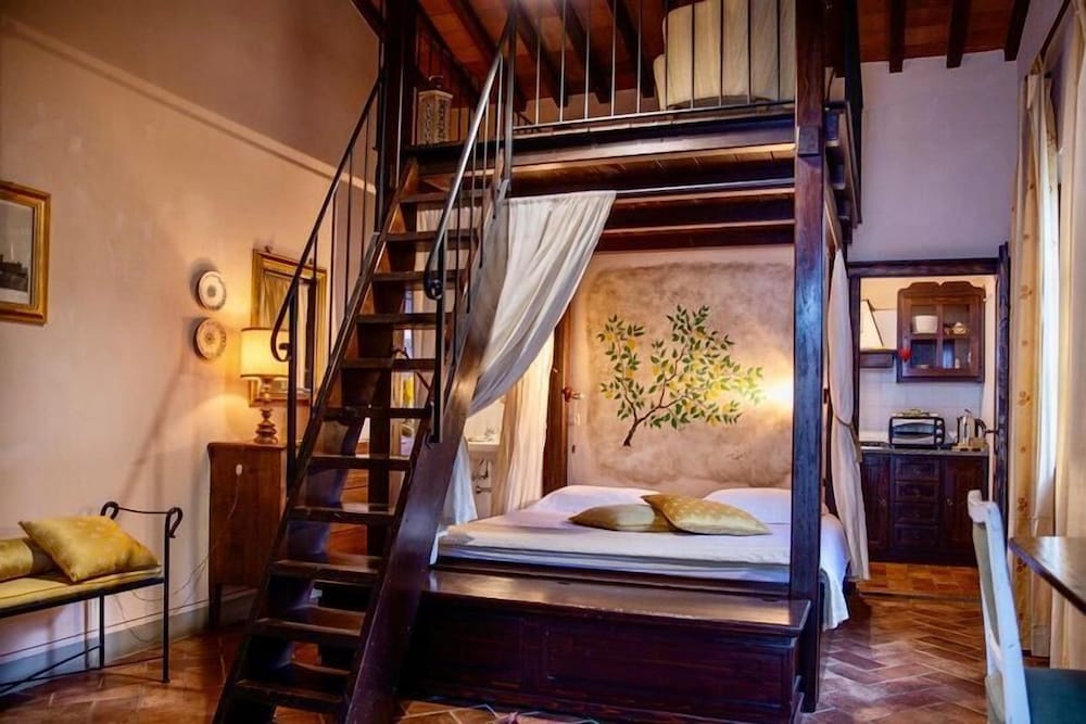 Borgo Dolci Colline view 3