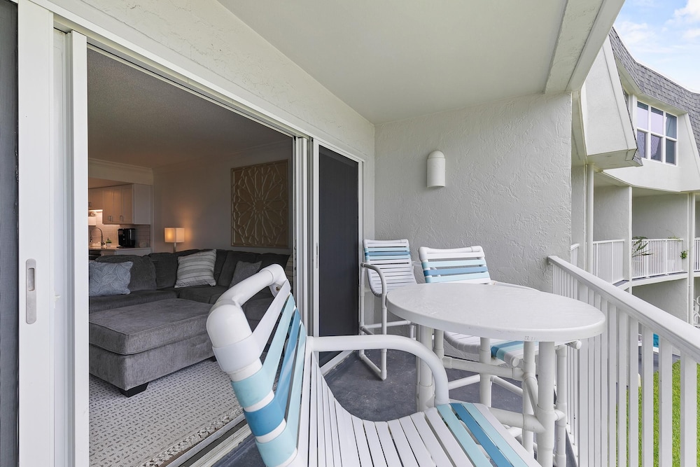 Surfside 219