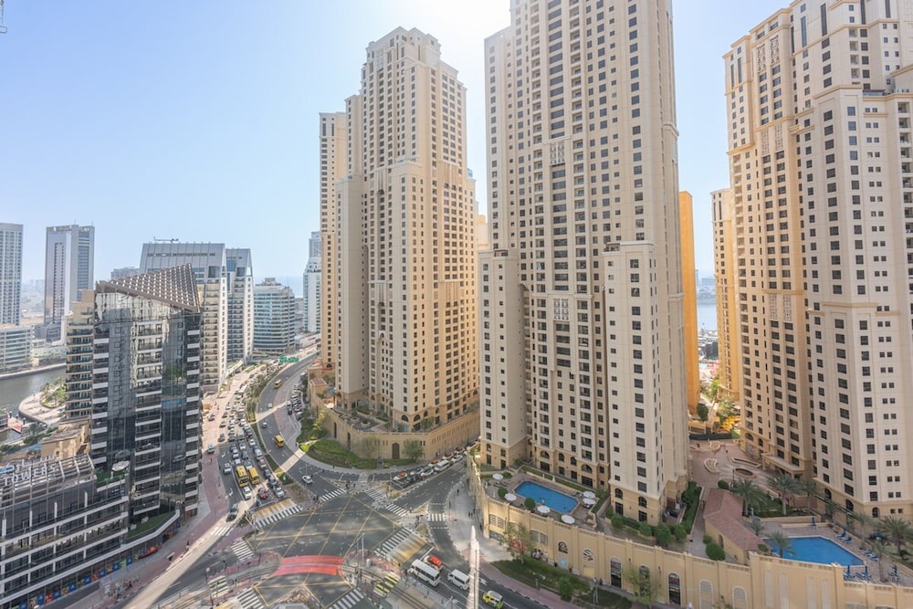 Premium 1-bedroom Apartment in Dubai Marina
