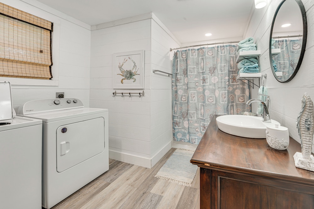 Walk to Boat Ramp: Newly Remodeled Seadrift Home!
