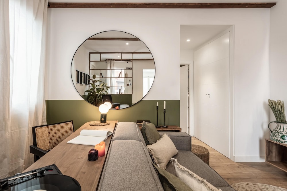 Alcazar - 1 Bedroom and Terrace in Almagro