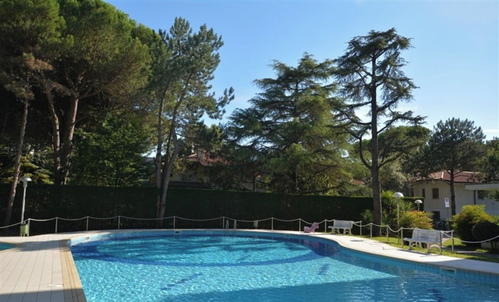 Great Studio With Huge Terrace in a Residence With Common Pool in Lignanoriviera