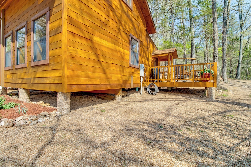 Walk to White River: Cotter Cabin w/ Fire Pit!