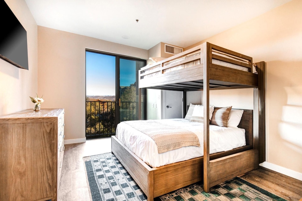 The Mason KBM Resorts Near Deer Valley Jordanelle Express Gondola 2 Units, 4 Bedrooms Ml-1349