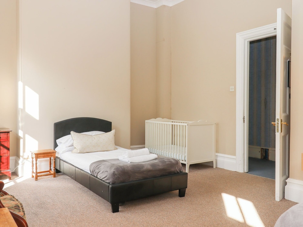 Alston Hall