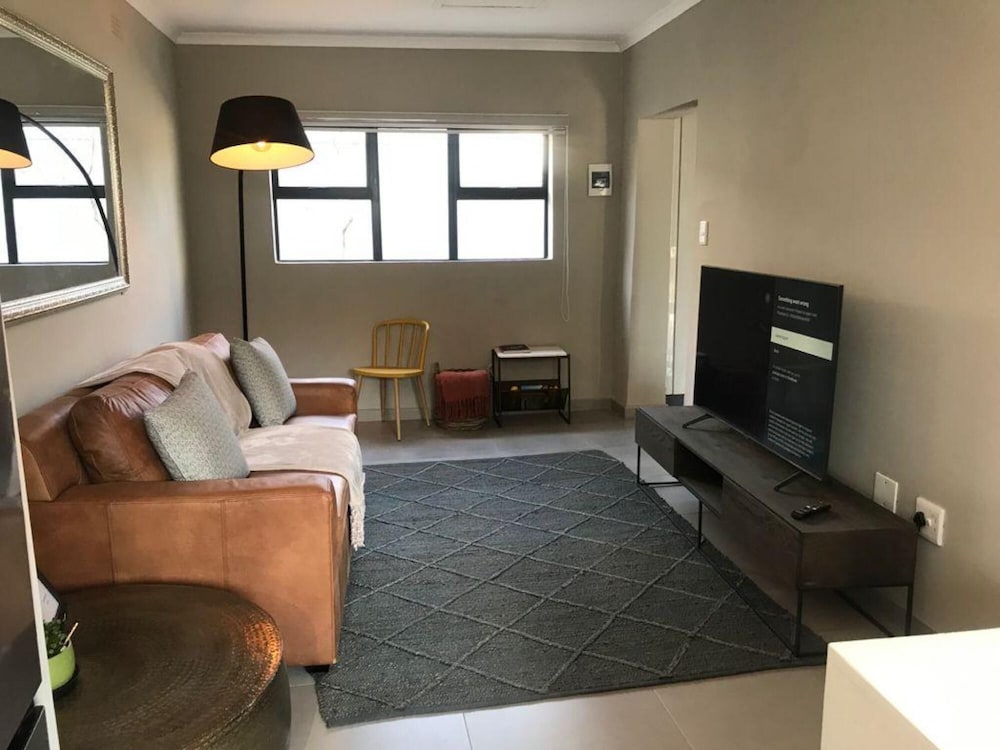 Exquisite one Bedroomed Apartment - 2043
