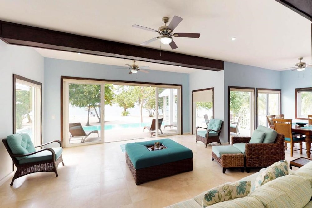 Laru Beya Palmetto Bay