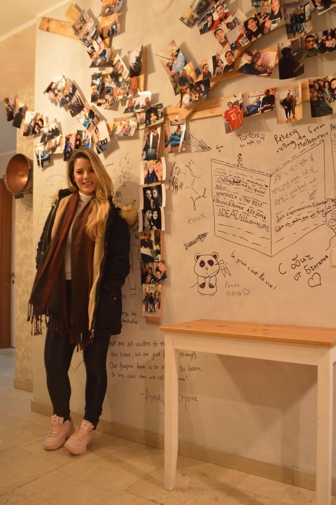 Lion University & Youth Hostel Milano